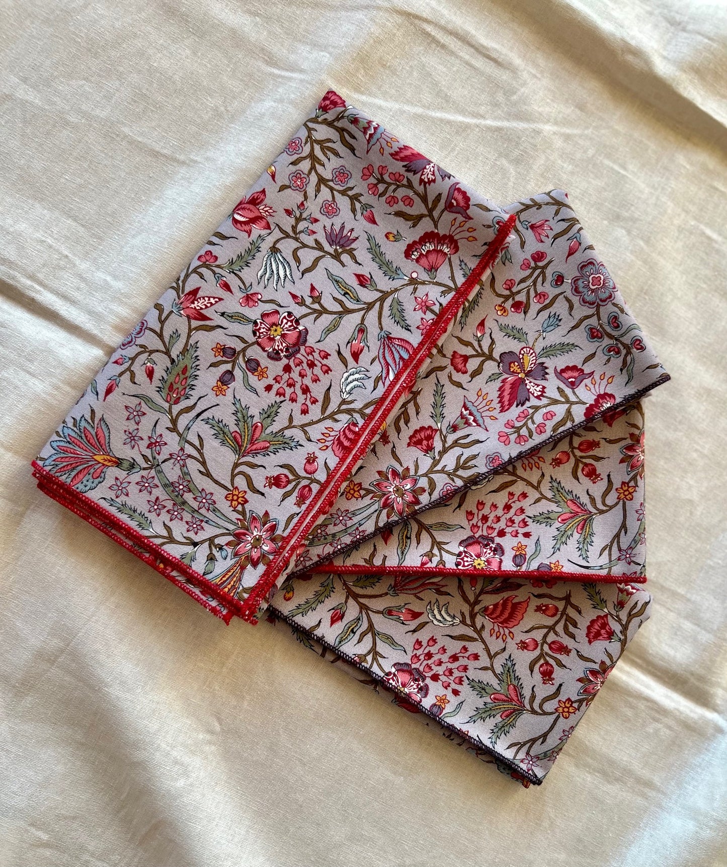Dinner Napkins - Set of 4 * Various Styles