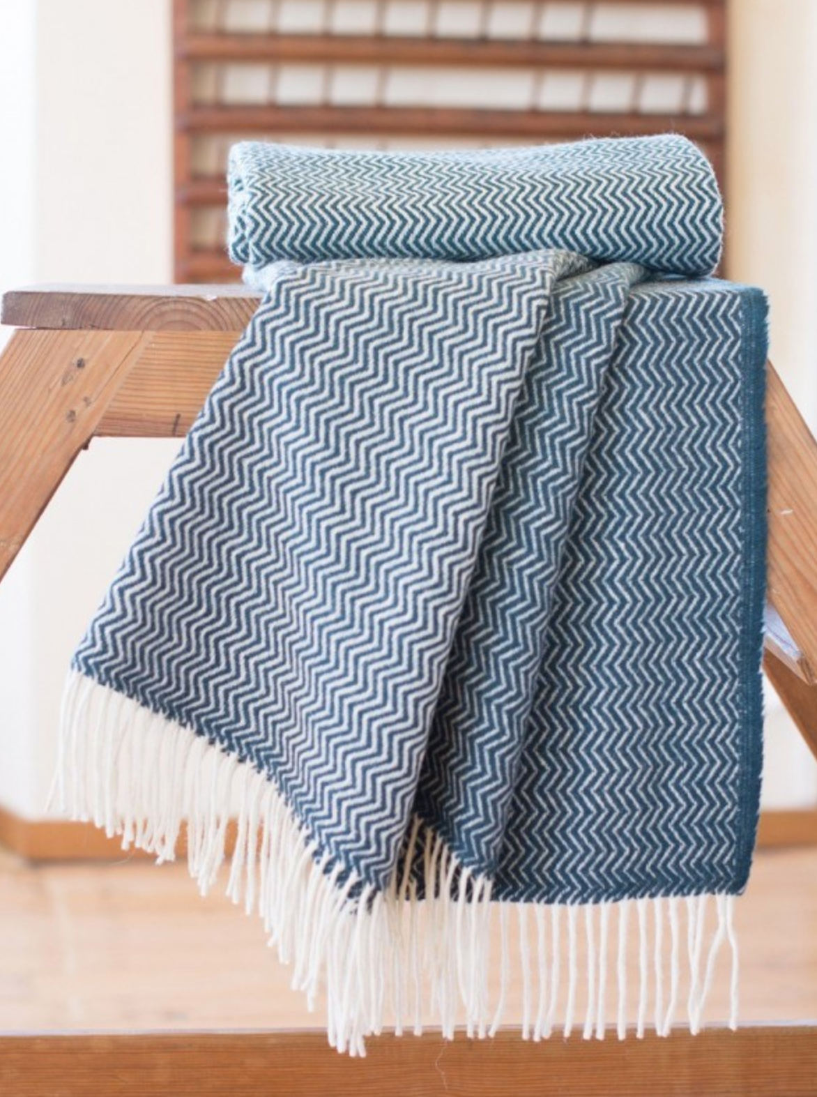 Chicoração - 100% Wool Blanket - Various Patterns/Colours