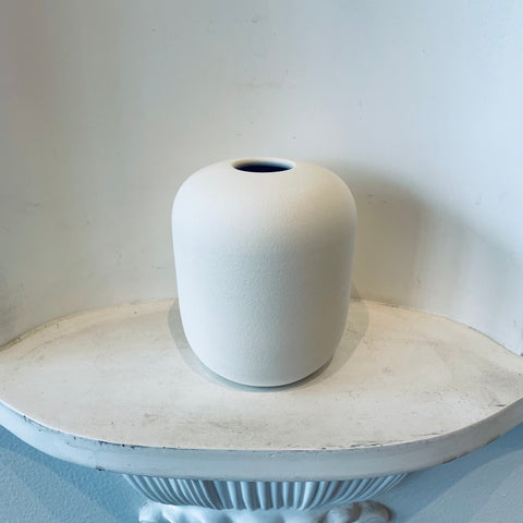 o Cactuu - Off White Dune Vase