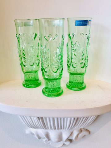 DMG - Vintage Champagne Flute - Various Coloursl