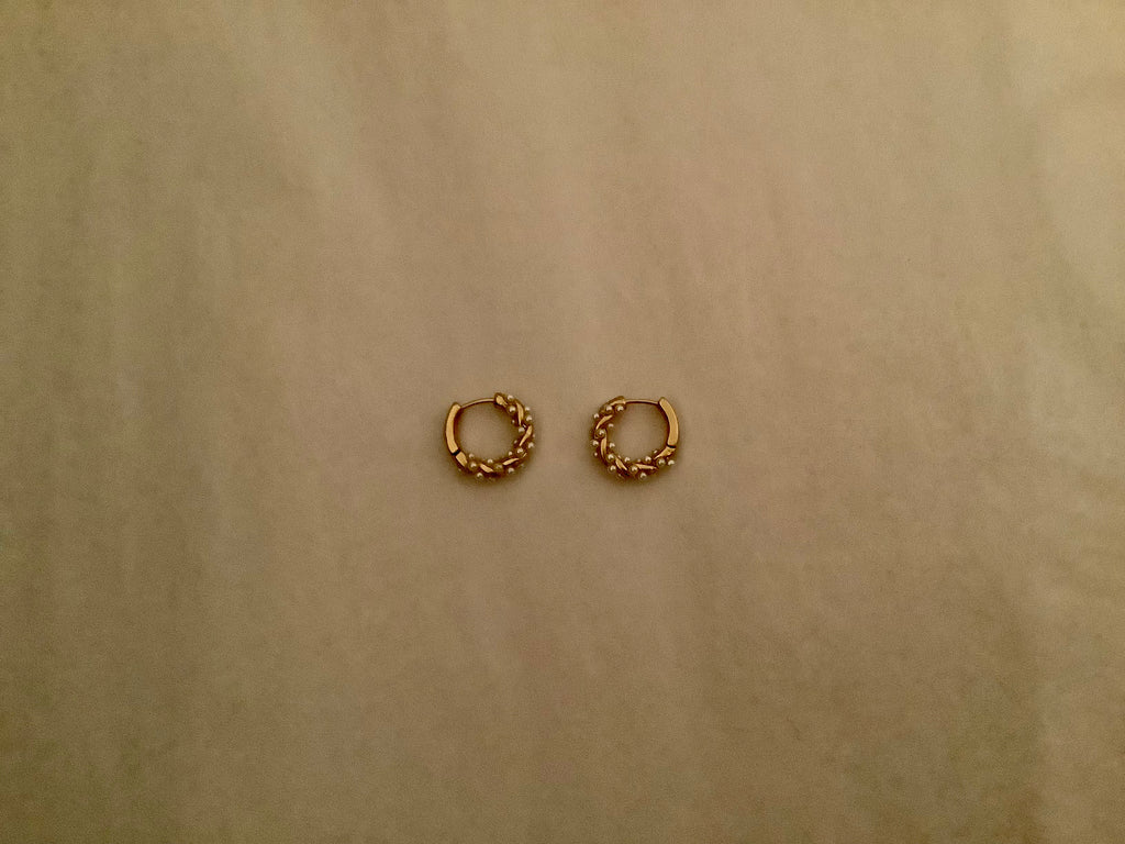 SS24 Collection - Hoop Earrings with Pearls