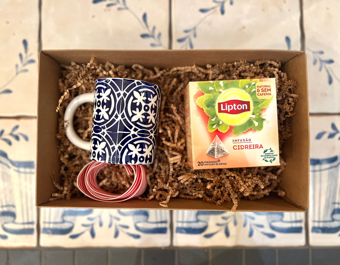 Gift Box Set - Mug + Tea