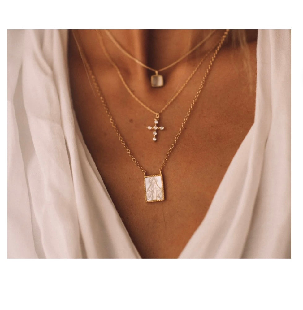 Boheme - Mother of pearl scapular necklace