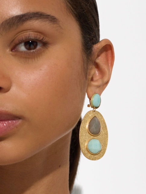 SS24 - collection - oval earrings with real stone