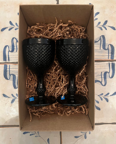 Gift Box- Set of 2 Pointed Stem Water Glasses