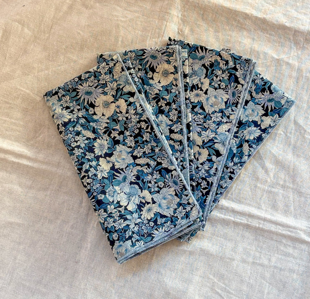 Dinner Napkins - Set of 4 * Various Styles