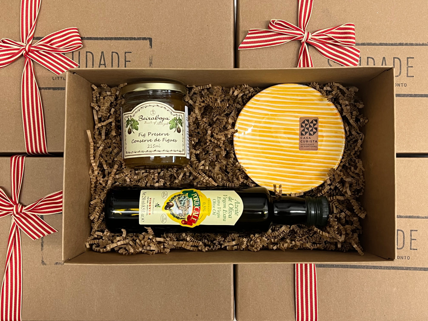 Saudade Gift Box - Casa Cubista MINI Plate, Olive Oil, and Jam