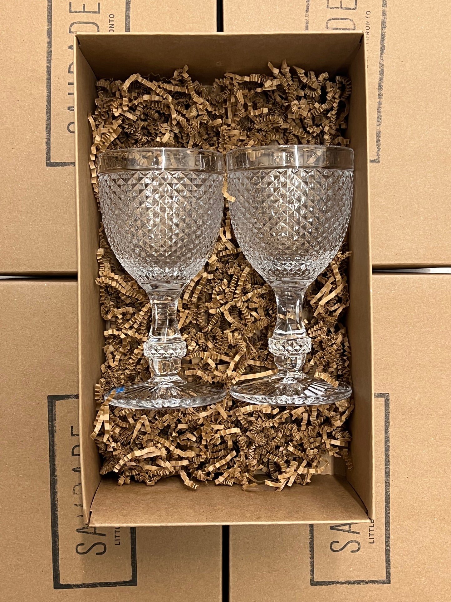 Gift Box- Set of 2 Pointed Stem Water Glasses