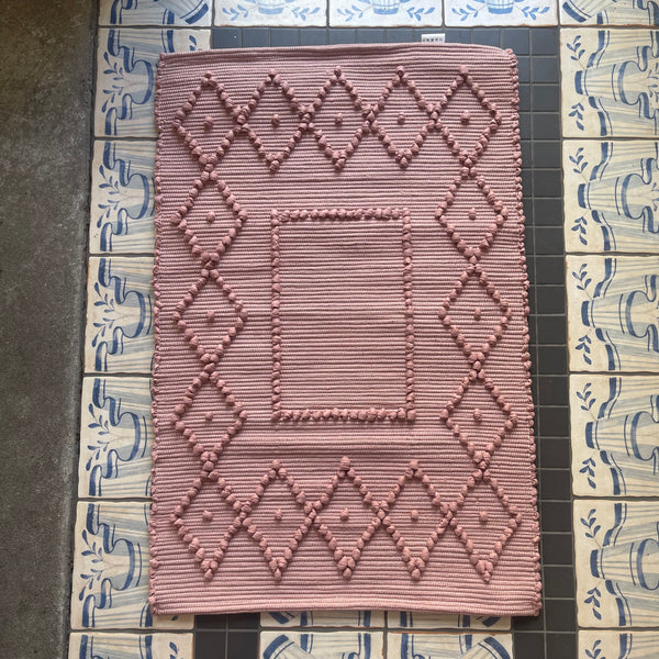 Vianatece - Traditional Pulled Rug - Mat 2' X 3' +